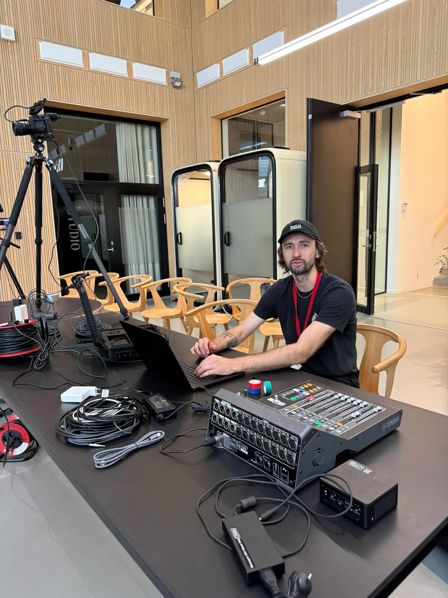 BEHIND THE SCENES OF NORLYS LIVE STREAM KEYNOTE IN COPENHAGEN